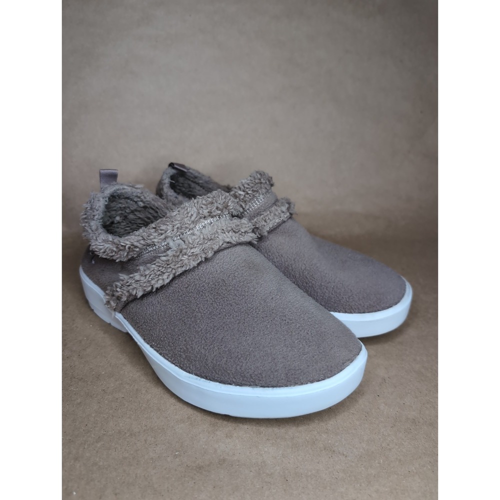 OOFOS Womens 10 OOcoozie Low Brown Fleece Recovery Shoes Slippers Fuzzy